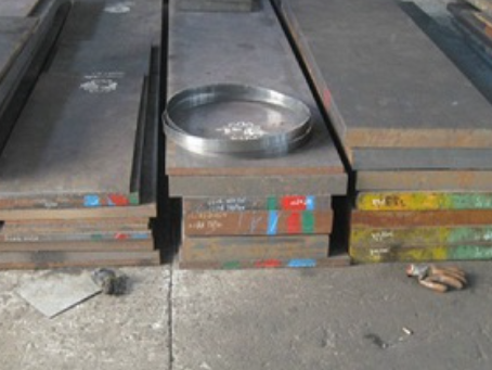 东城18NiCrMo5模具钢